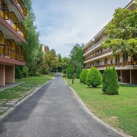 Helikon 32 Apartman Keszthely Exterior photo
